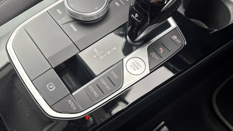 BMW 2 Series 218i [136] Sport 4dr Petrol Saloon